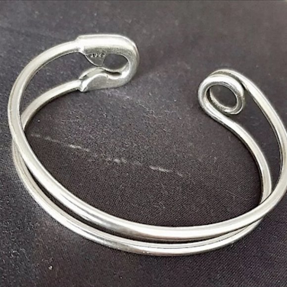 STERLING SILVER SAFETY PIN BANGLE BRACELET - Picture 8 of 11